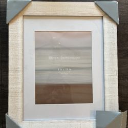 Rustic Impression 8” x 10” Photo Picture Frame Matte White