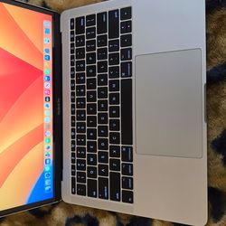 2017 Macbook Pro A1708 i5, 8gb, 256Gb SSD,Office 2022, Excellent Condition, AC Charger for Sale