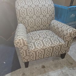 PIER 1 Liliana Club Chair