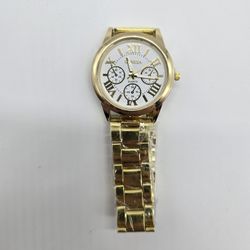 CLASSY MEN'S GOLD TONE GENEVA WRIST WATCH