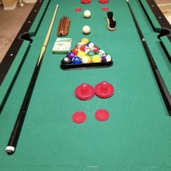 Pool Table & Hockey 