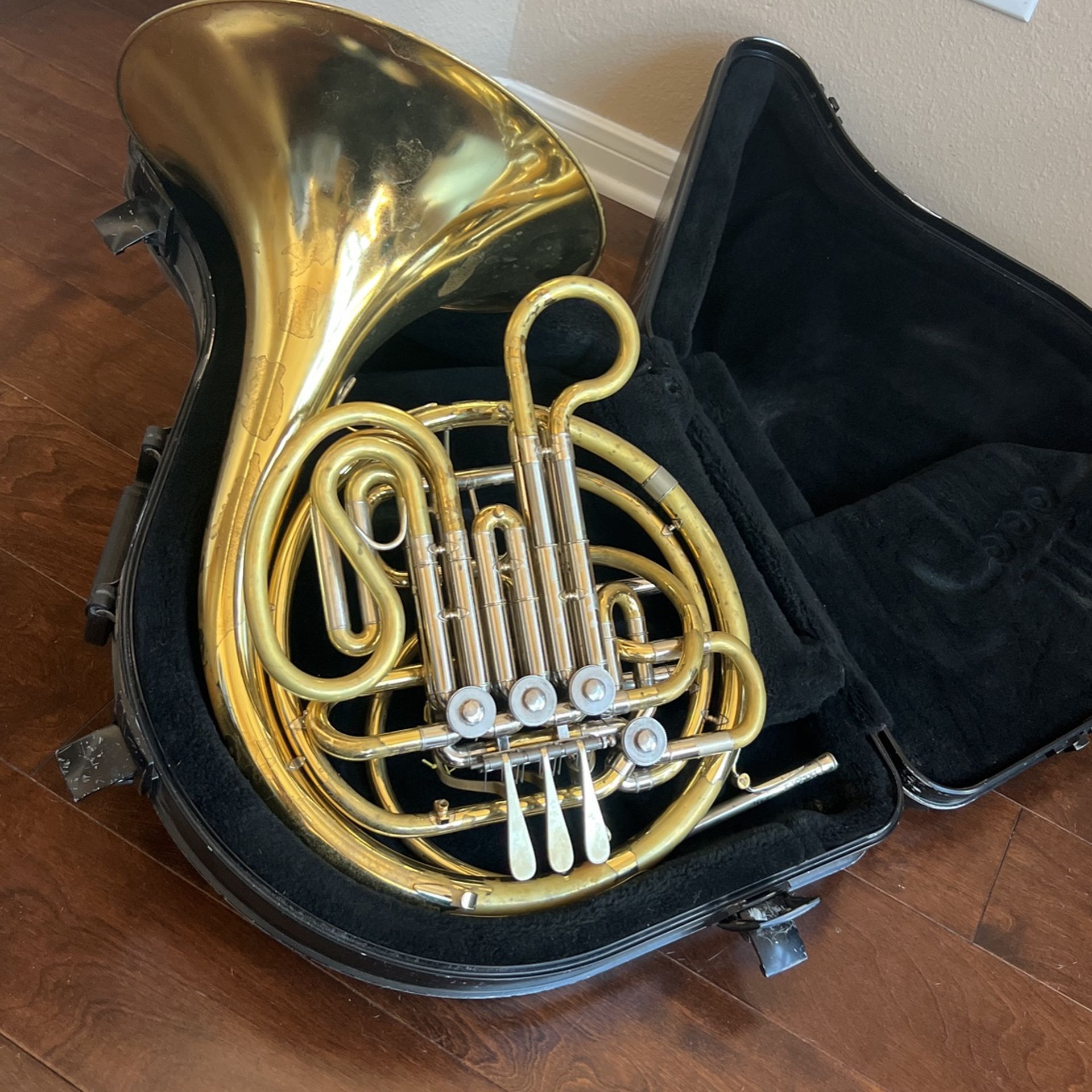 Holton H378 Double French Horn