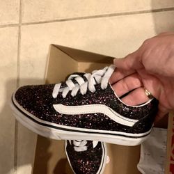 Girls Shoes