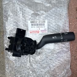 Hino 195 Switch Windshield 