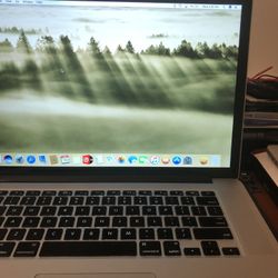 15  Inches MacBook Pro   Processor 2.3 GHz Intel Cory i7   16  GB  Memory RAM   251 GB Flash Storage   2015