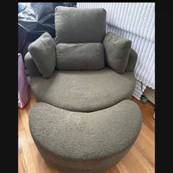360 Barrel Chair With Foot Rest And Storage 