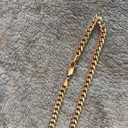10k Cuban Link 26” Gold