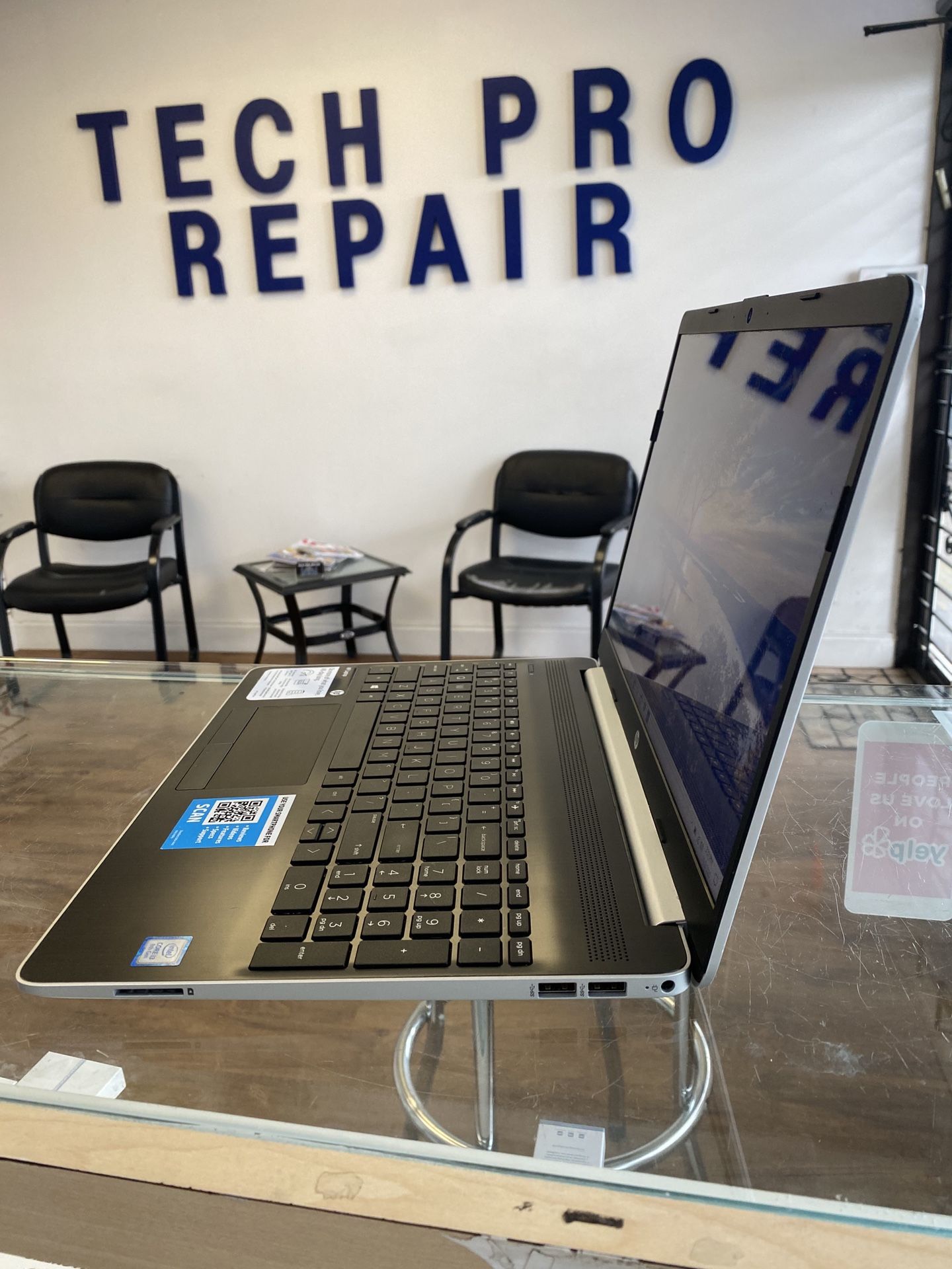 Hp 15 dw0xxx 15 laptop i3 8gb ram 1tb hdd for sale in wilton