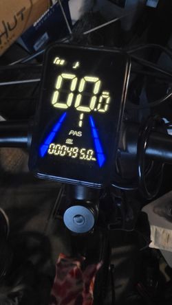 Electric Bike - Excellent Condition - Ready to Ride!