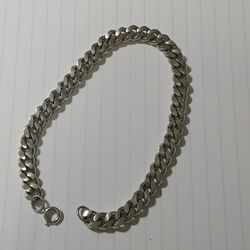 9 Inch Stainless Bracelet Like New