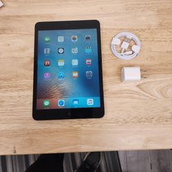 Ipad Mini  1.  16 Wifi....100% Working