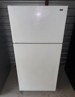 White Hotpoint Refrigerator And Freezer