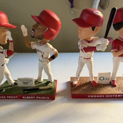 Los Ángeles Angels Bobbleheads Both For 40 Dollars 