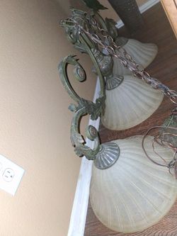 3 Light Chandelier, Good Condition!
