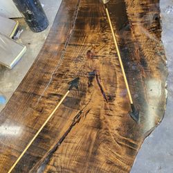Live Edge Table 