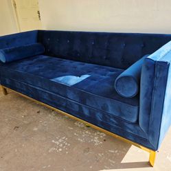Luxury Navy Velvet Tuxedo Sofa – Gold Legs