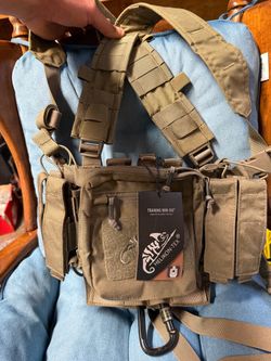Tactical training pouch
