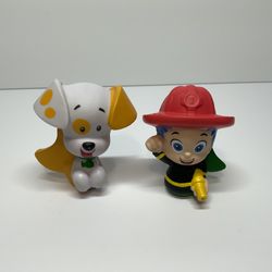 Bubble Guppies Lot of 2 Water Bath Squirter Toys Firefighter Gil & Bubble Puppy