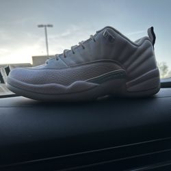  Easter Jordan 12s low