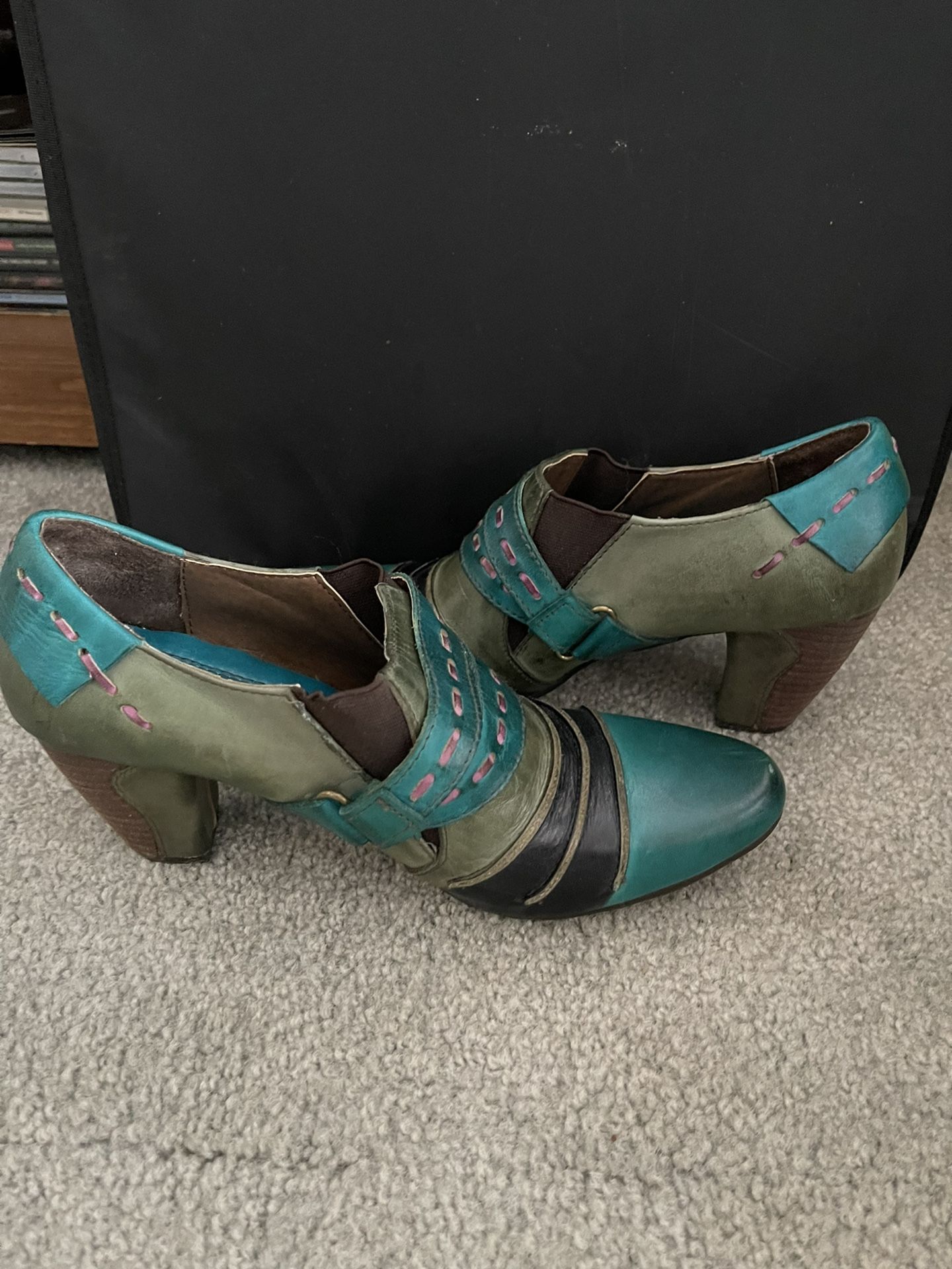 Spring Step Vintage WONDROUS Woman's Shoes Size Wondrous 39 Excellent