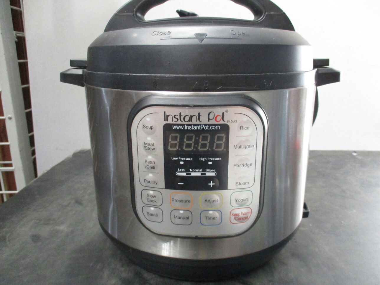 pressure cooker Instant pot 6qt 7-in-1 multi use programmable
