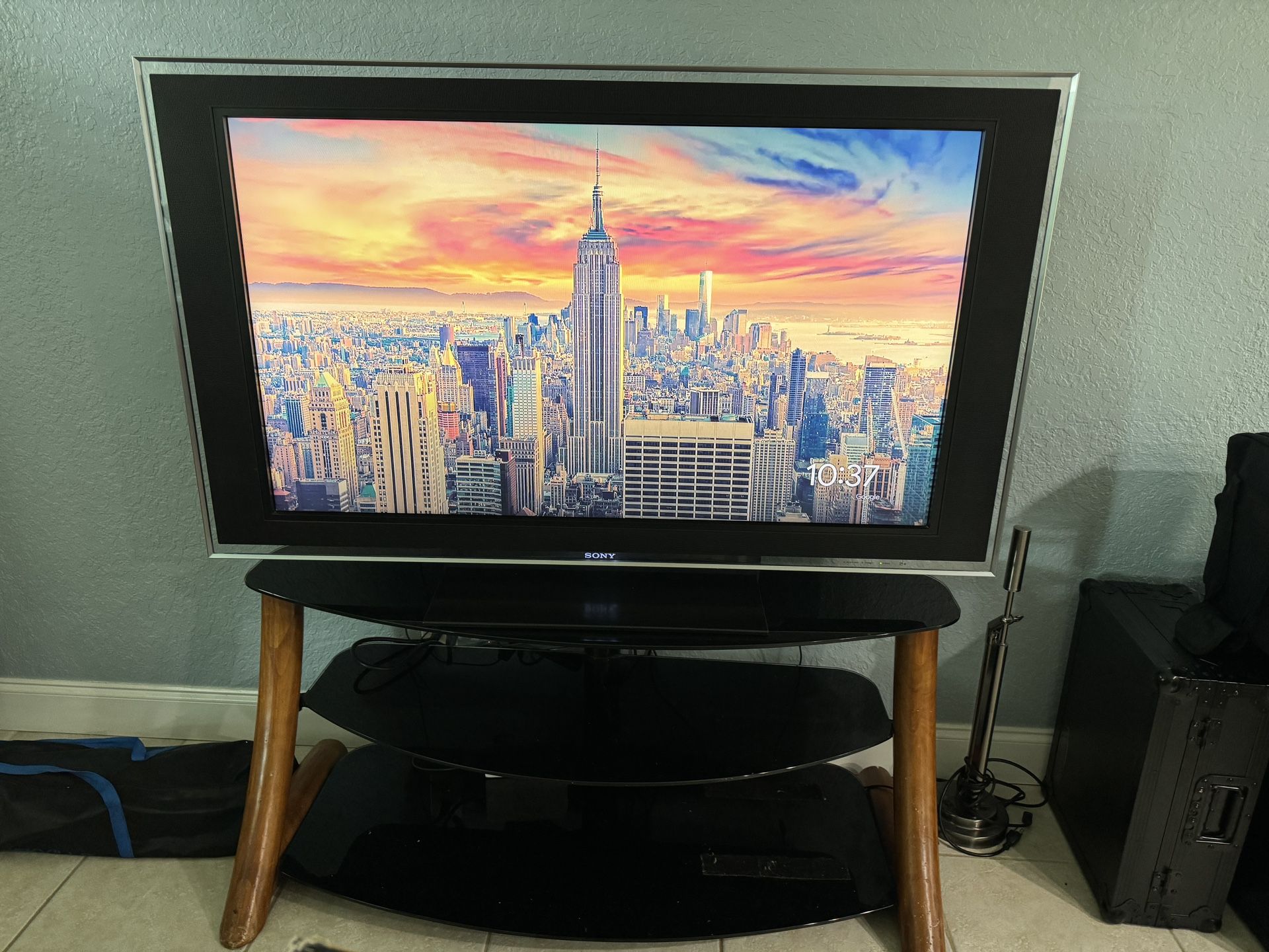 Sony KDL-52XBR4 52" BRAVIA XBR LCD TV