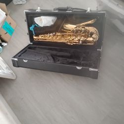 Saxophone 