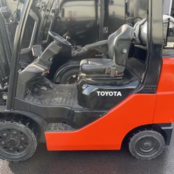 2017 Toyota Forklift: 5K LPG