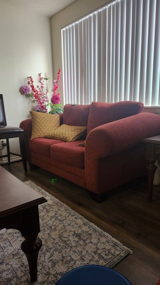 Gently Used Sofa & Dining Table Set – Great Deal!