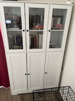Bookshelf (Books Not Included)