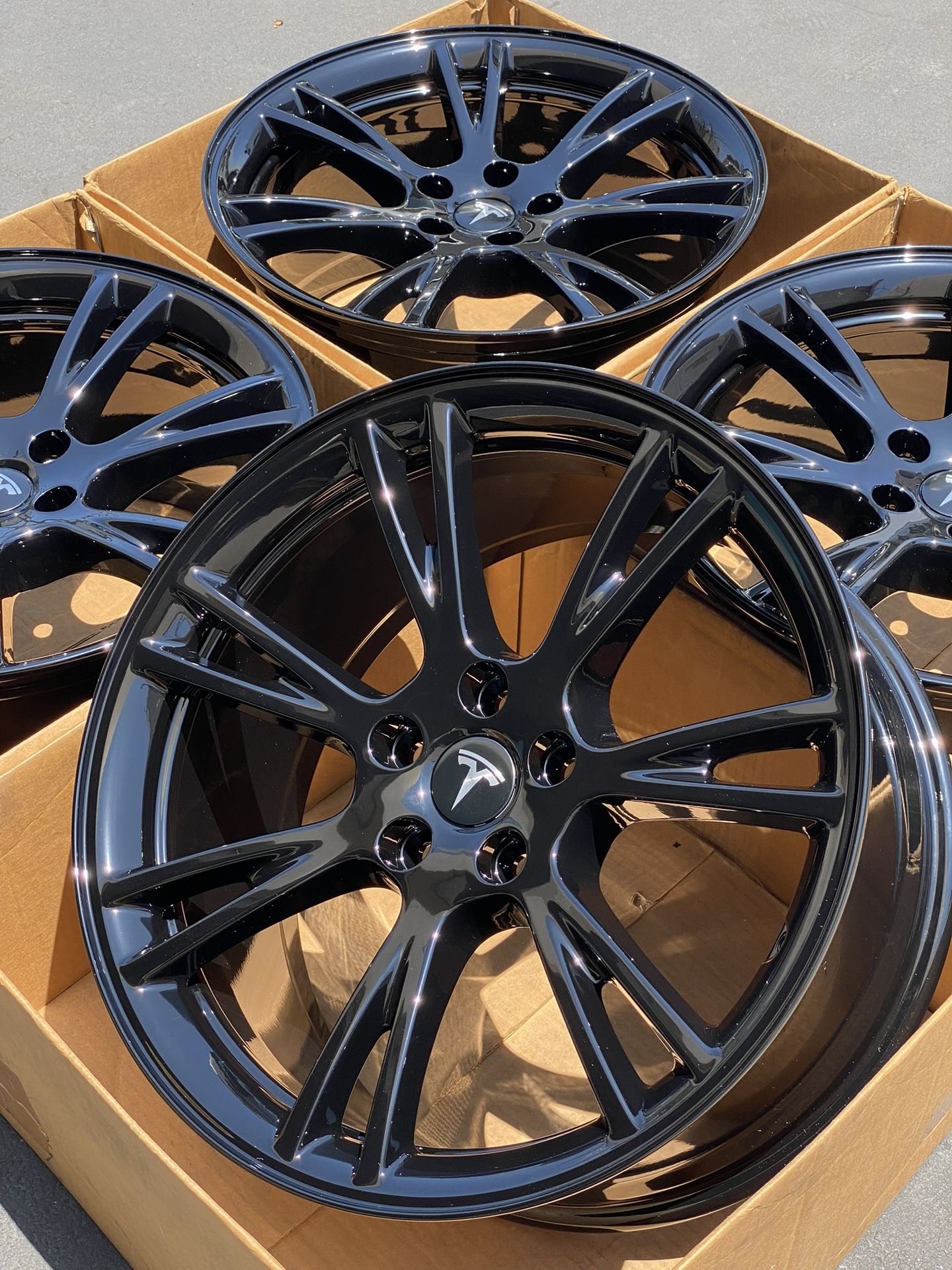 19” Tesla Model Y Factory Wheels Rims Gloss Black Exchange Only
