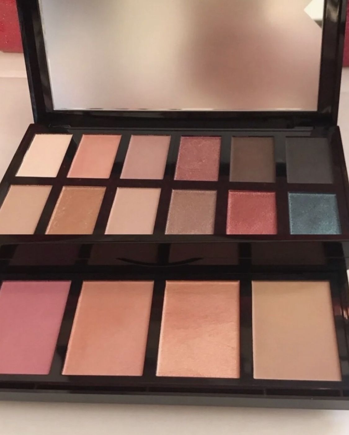Lancome Parisian Wanderlust Eye and Face Palette New
