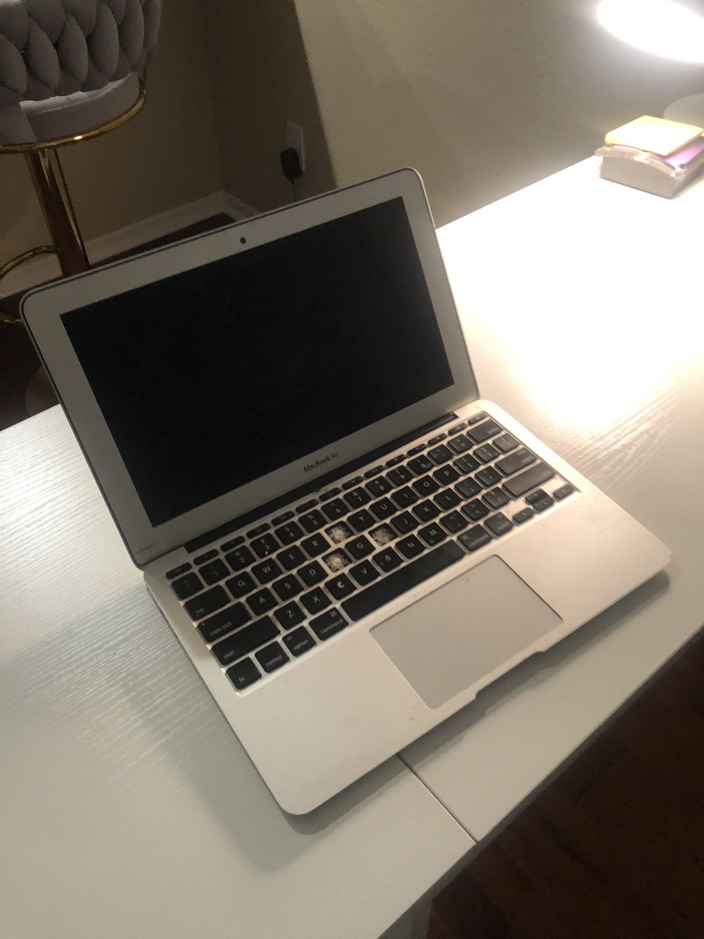 Apple MacBook 