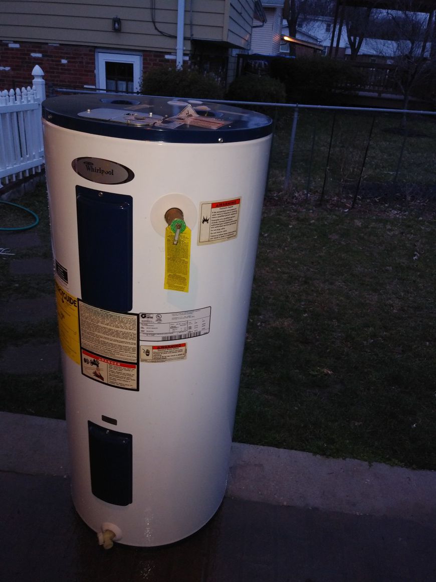 40 gallons Electric water heater whirlpool