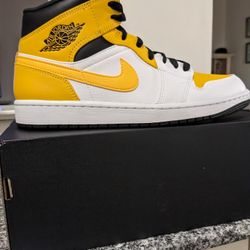 Jordan 1 University Gold Size 9m