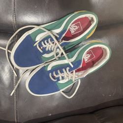 i Am Selling These Shoes I No Longer Need For 14 Dollar ! Offers Are Accepted.