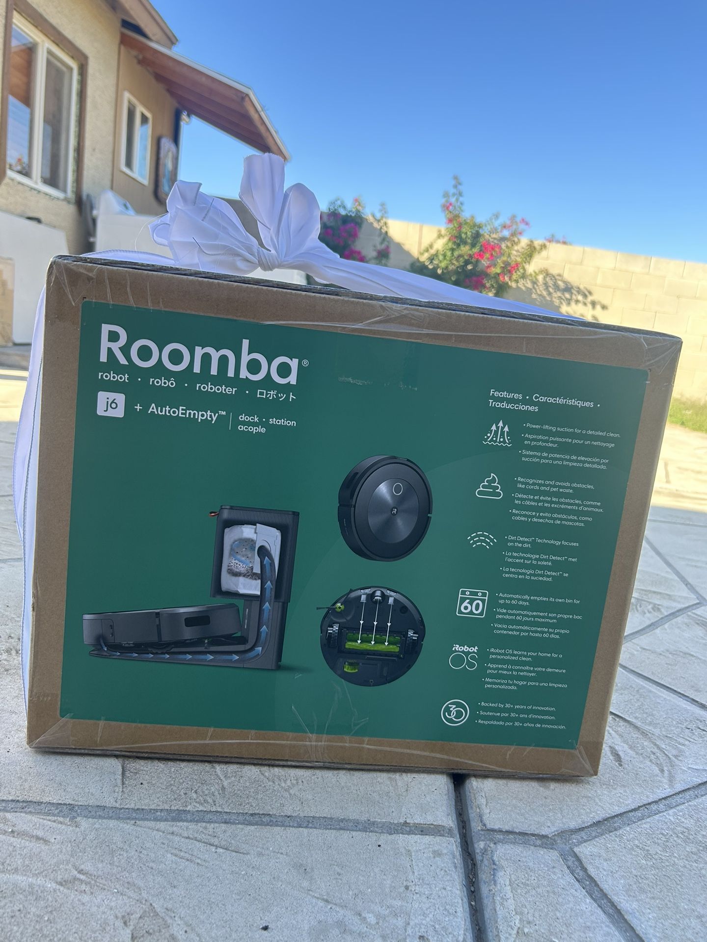 Roomba J6  Robot Vacuum Cleaner 
