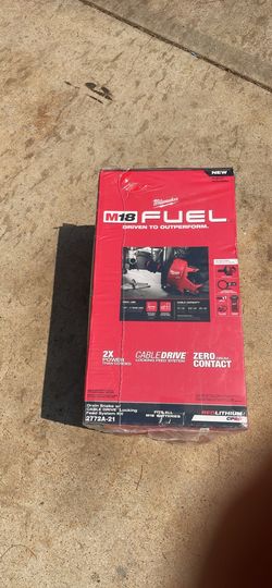 Milwaukee M18 FUEL 18-Volt Lithium-Iron Cordless Plumbing Drain Snake Auger Kit with w/ CABLE DRIVE & 5/16 in. x 35 ft. Cable