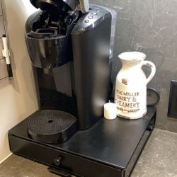 Keurig K-Compact Single Serve Coffee Maker