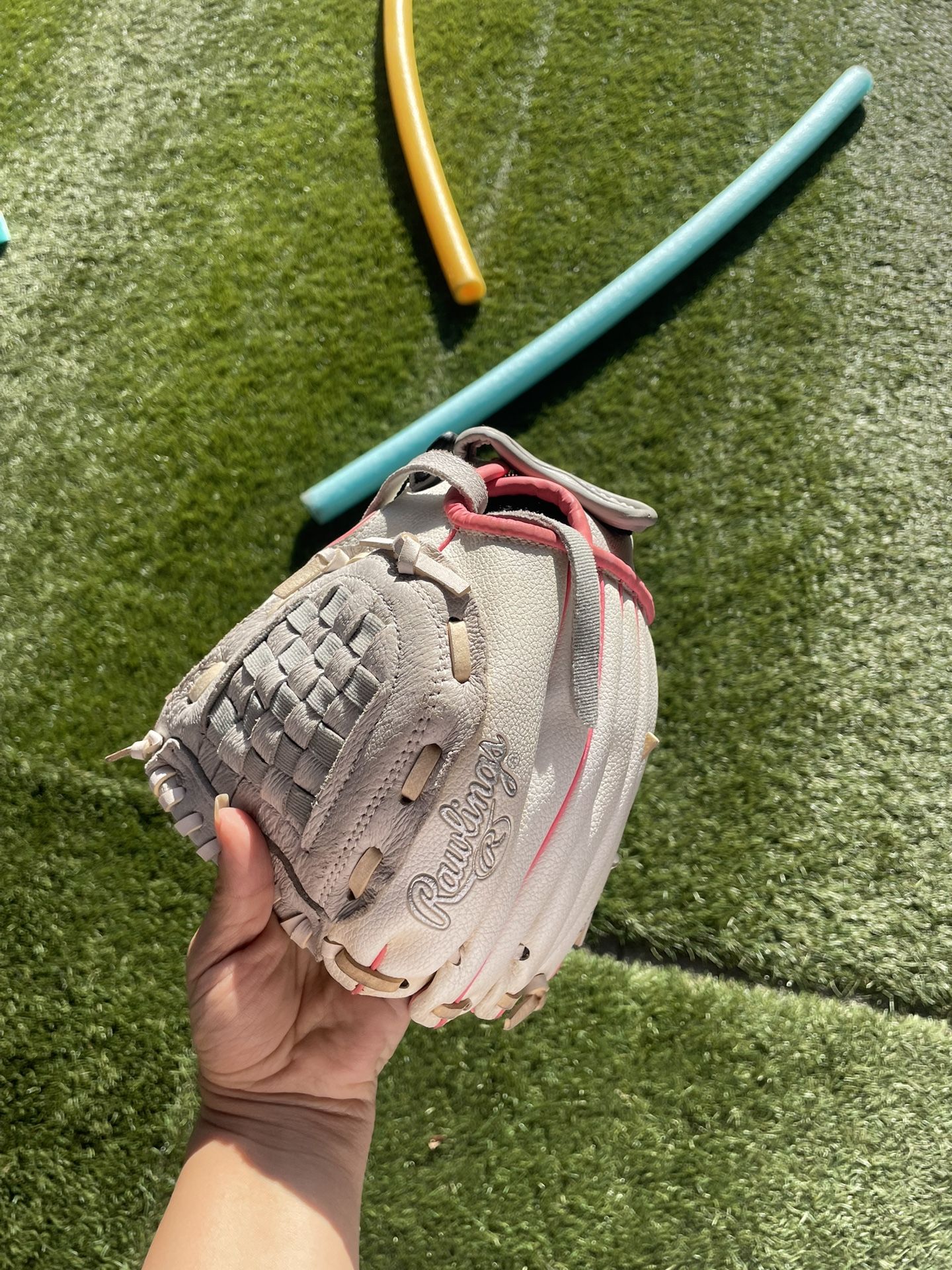 Rawlings Fastpitch Series 10.5" Softball Glove -Left