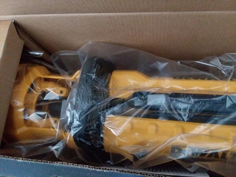 Dewalt 20v LED Work Light 3000 Lumens