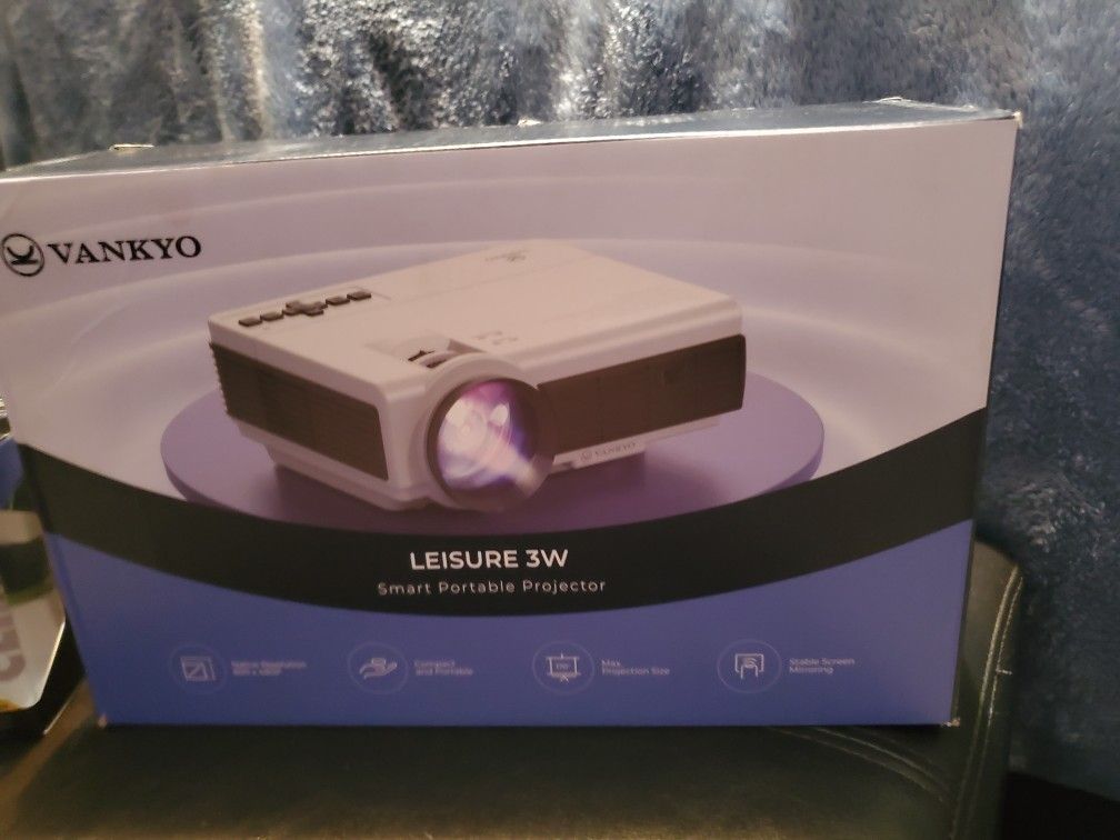 Vankyo Leisure 3W Smart Portable Projector