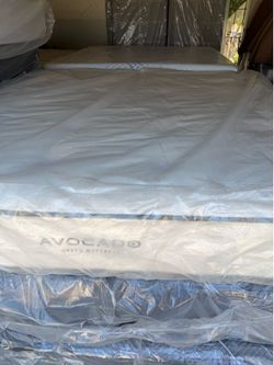 King size eastern euro avocado green mattress medium tight top Serta Sealy Stearns & foster Saatva Tempurpedic purple restore rejuvenate Aireloom Kluf