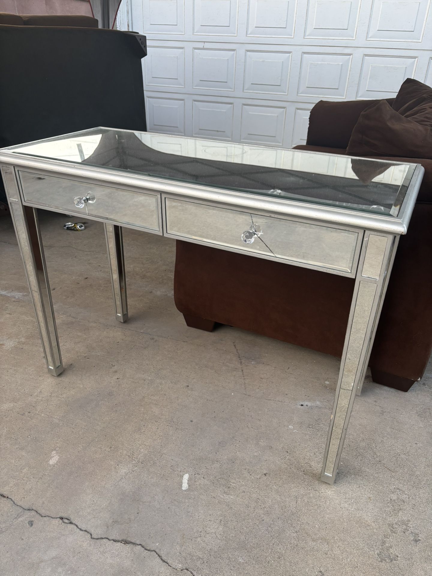 Mirror entry Table