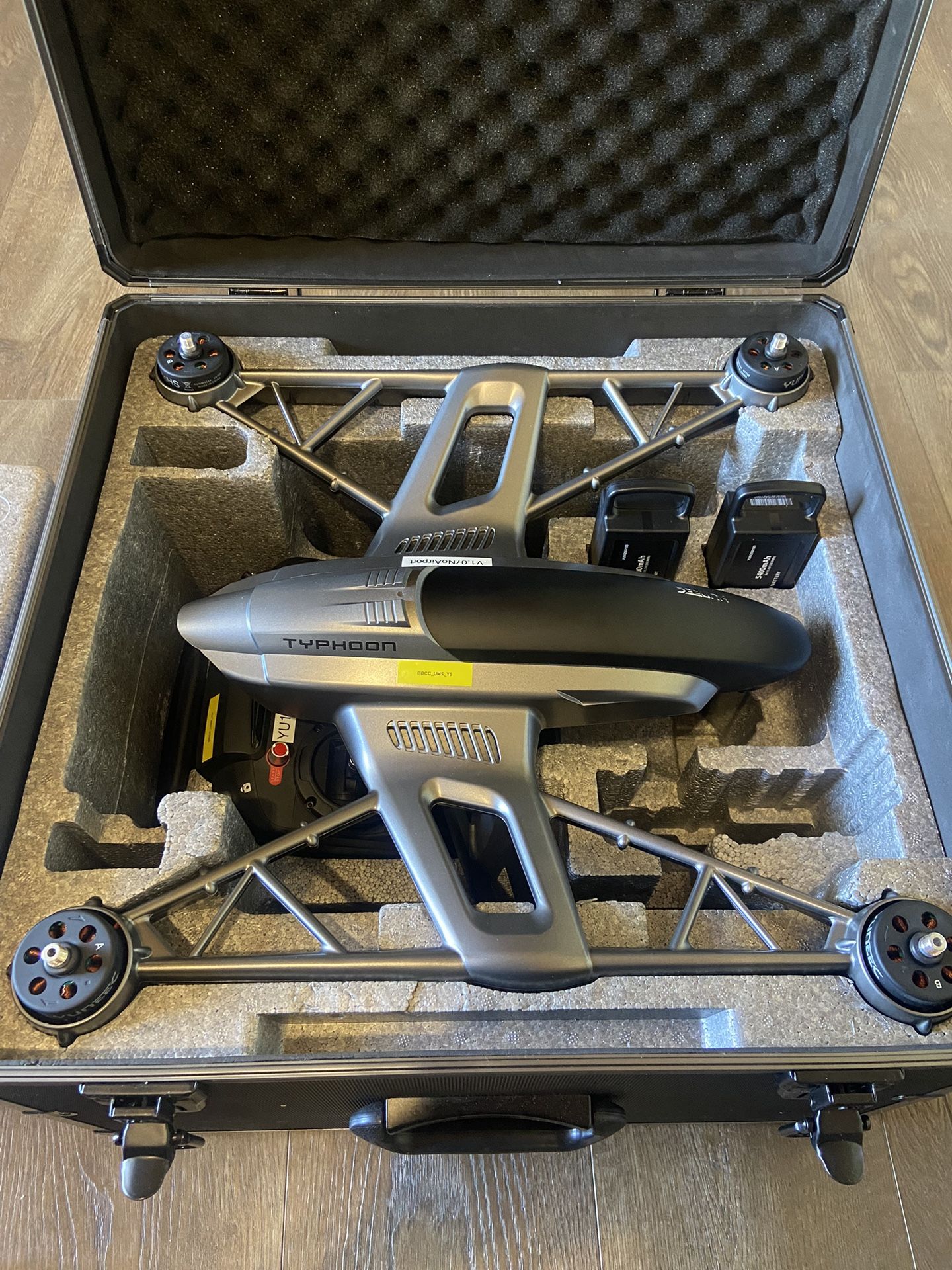 Yuneec Typhoon Q500 4k Drone
