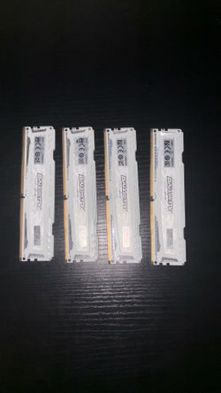 white Ballistix 16 gb ddr4 ram