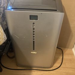 Idylls Portable Air Conditionerh 12,000 Like New