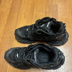 Balenciaga Runners