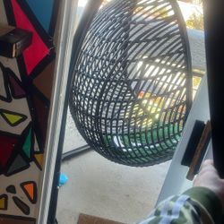 Hanging Chair 