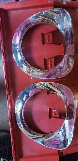 Headlight Bezel
